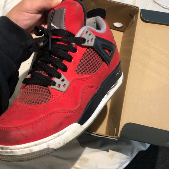 Jordan 4 toros - Picture 2 of 3